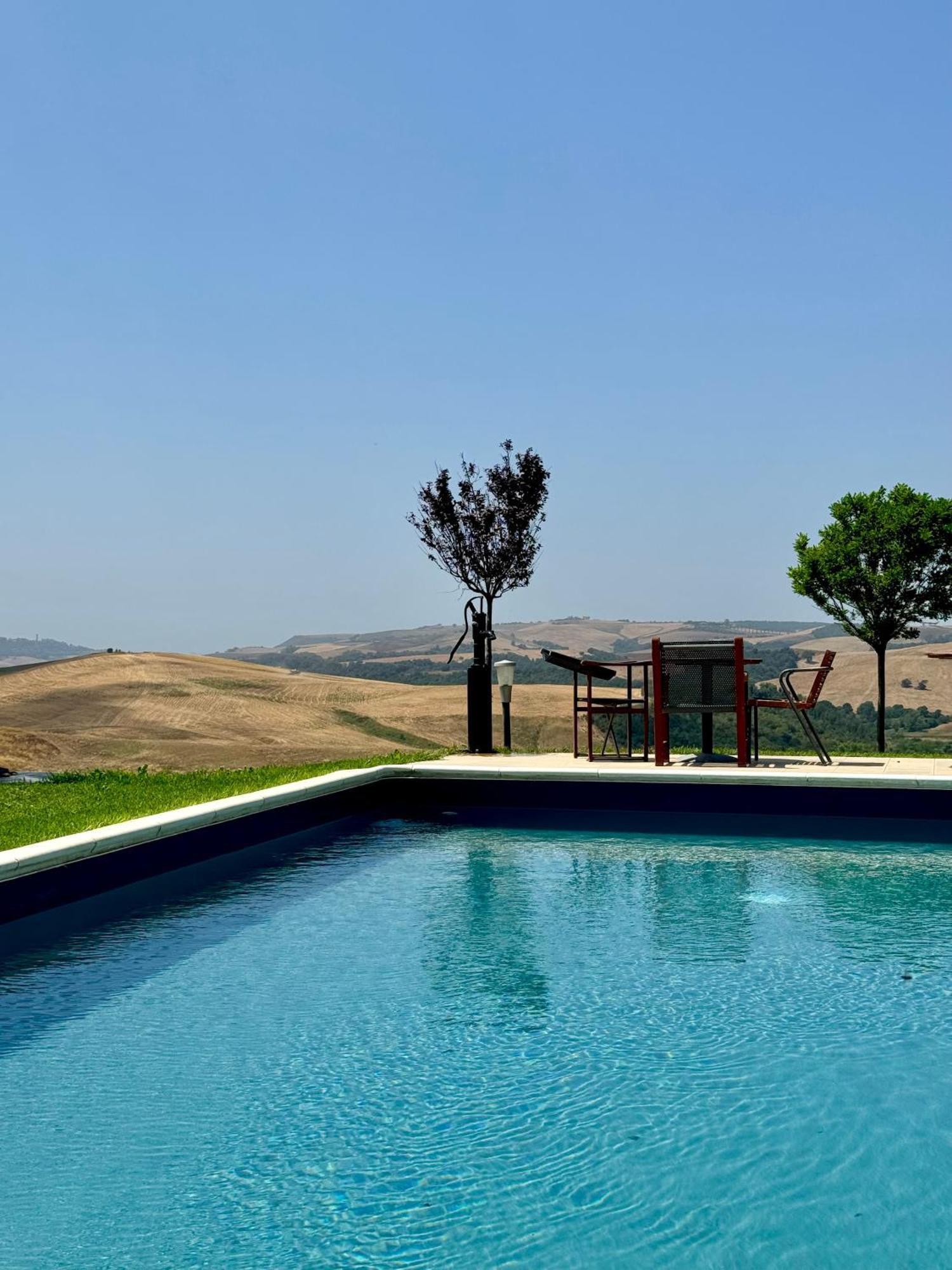 Villa La Domus Della Regina Tuscania Esterno foto